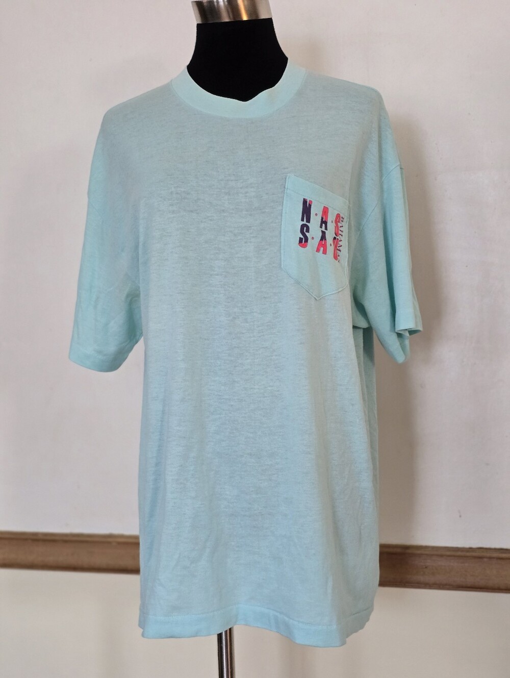Vintage 80s Sun Sportswear Nassau Bahamas 12k T-Shirt Single Stitch Neon Graphic